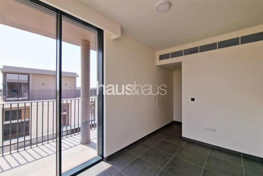 Available Now | Single Row | Landscaped - Image 13