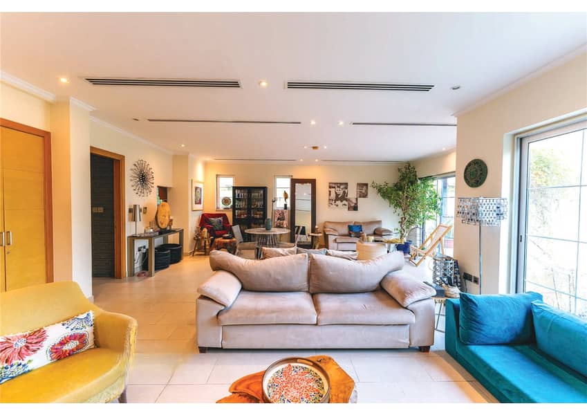 Vacant | Single Row | 4 Double BR