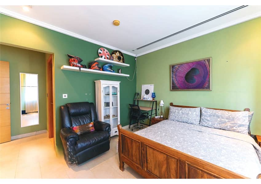 Vacant | Single Row | 4 Double BR - Image 9