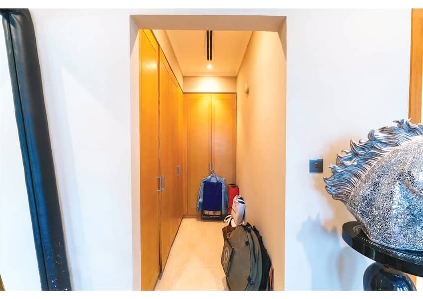 Vacant | Single Row | 4 Double BR - Image 10