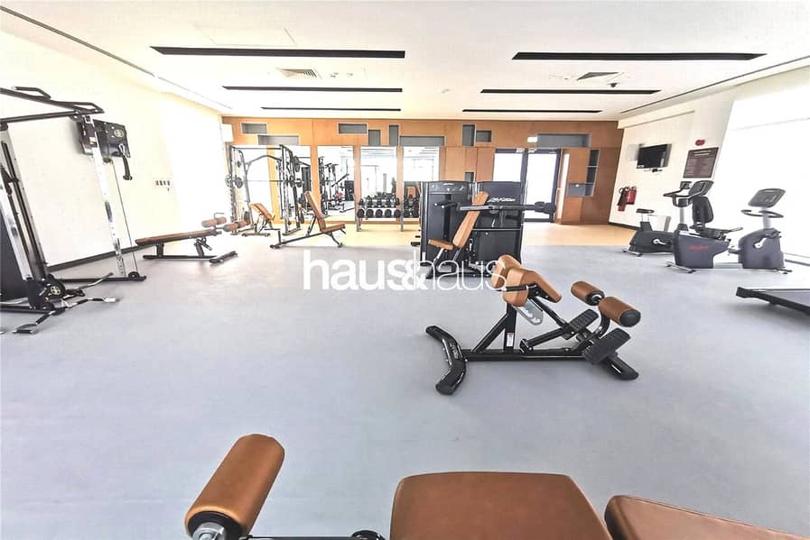 Across from Pool and park | Tenanted - Image 12