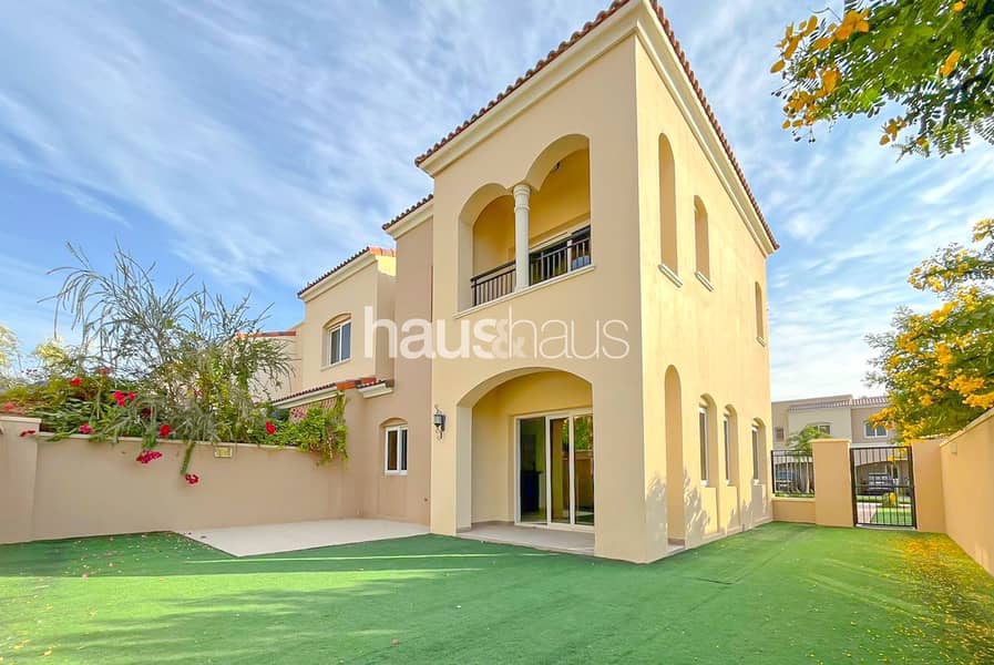 Large Garden | Corner Plot | Maids Room - Image 14