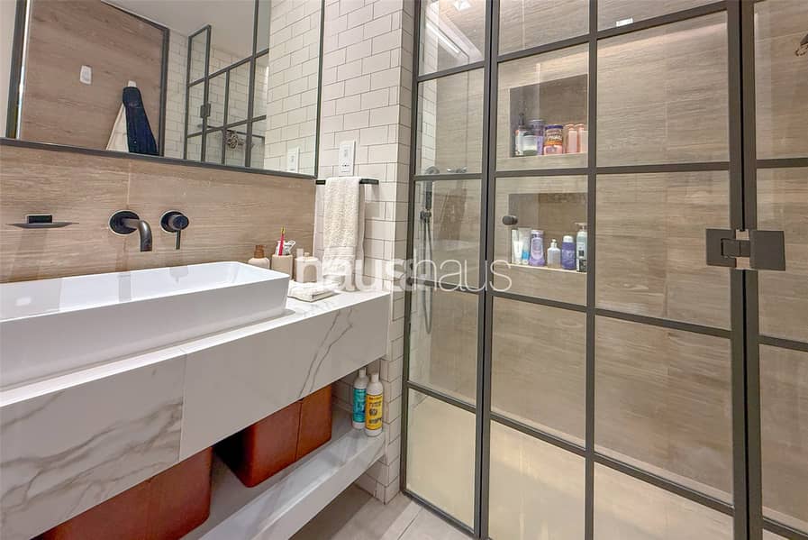 Unfurnished | Large Layout | Exclusive - Image 12