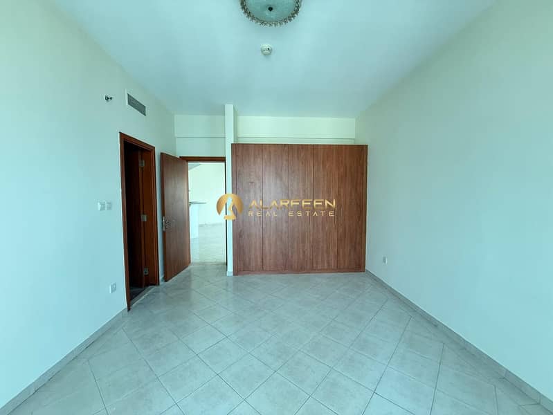 Higher Floor | Community View | Prime Location - Image 6