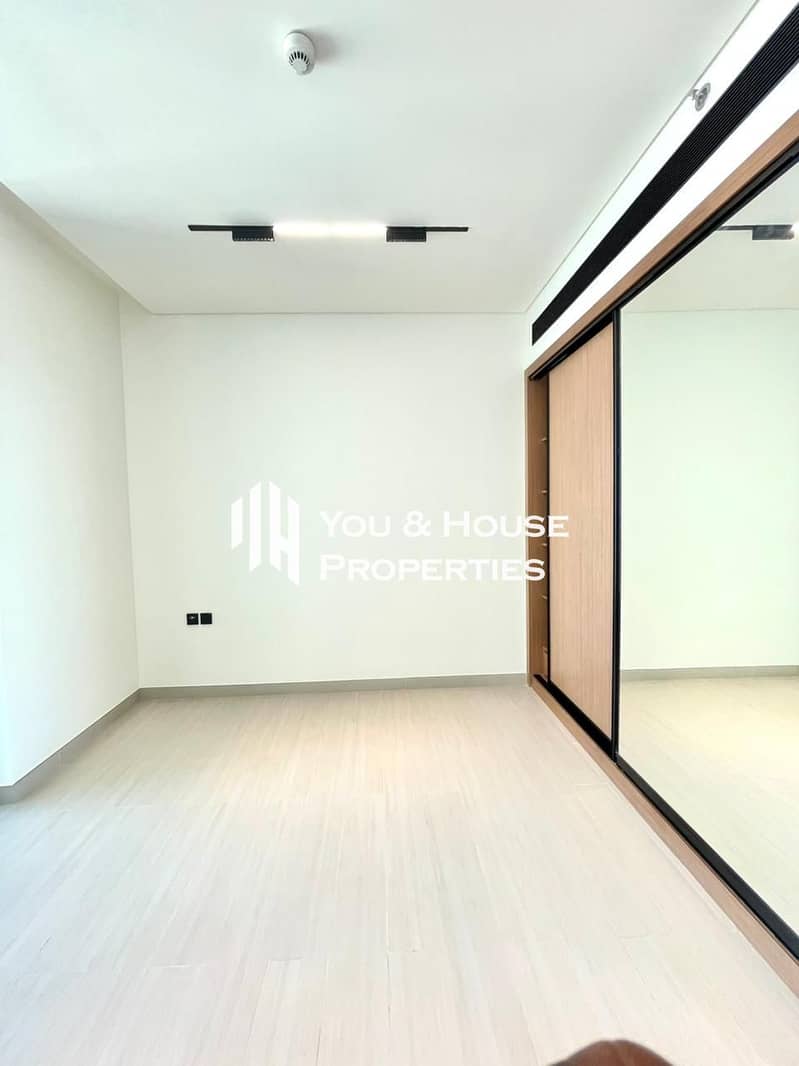 Modern Design | Premium Quality | Good Amenities | Ready to Move