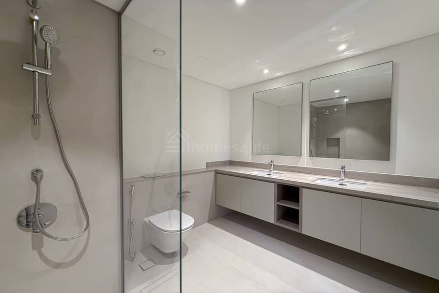 PRIME LOCATION | SINGLE ROW | MULTIPLE OPTIONS - Image 9