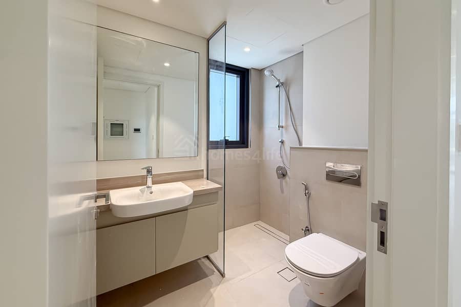 PRIME LOCATION | SINGLE ROW | MULTIPLE OPTIONS - Image 10