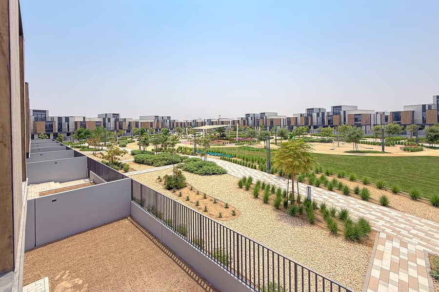 PRIME LOCATION | SINGLE ROW | MULTIPLE OPTIONS - Image 18