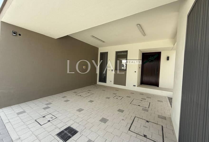 Open View | Near to Amenities | Area Expert - Image 6