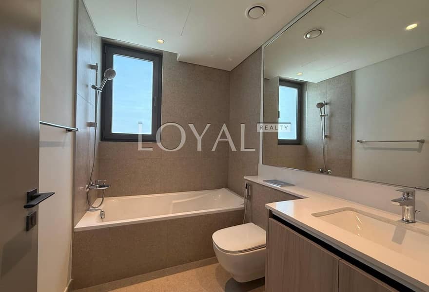 Open View | Near to Amenities | Area Expert - Image 20