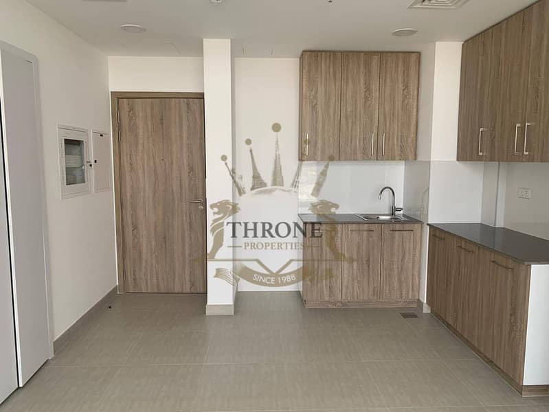 Community View | Well-Maintained | Tenanted