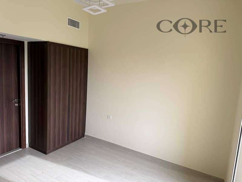 Bright 1-BR | Semi-Furnished | 6 cheques | New Building - Image 6