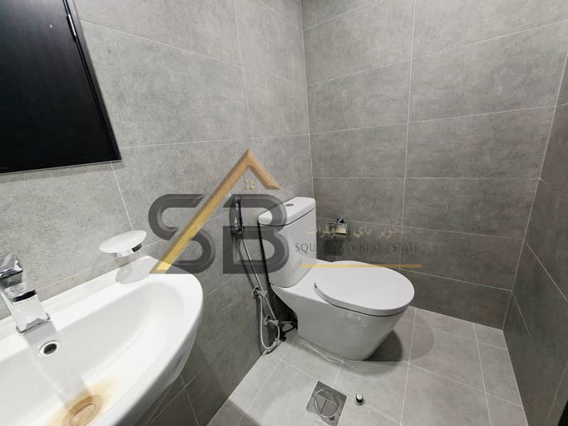 Spacious 2 Bedroom | Brand New | Prime Location - Image 6