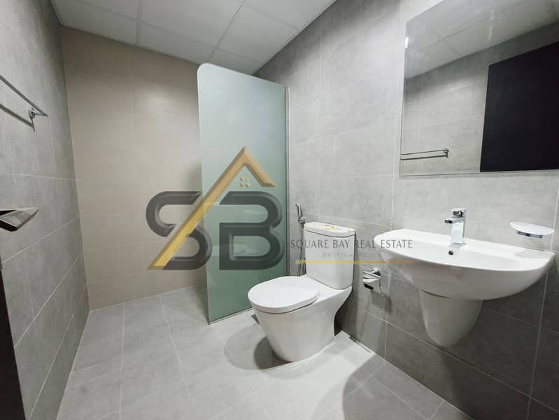 Spacious 2 Bedroom | Brand New | Prime Location - Image 15