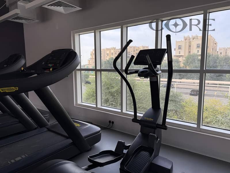 Bright 1-BR | Semi-Furnished | 6 cheques | New Building - Image 10