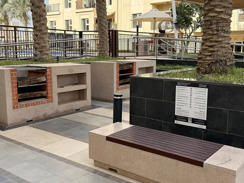 Bright 1-BR | Semi-Furnished | 6 cheques | New Building - Image 15