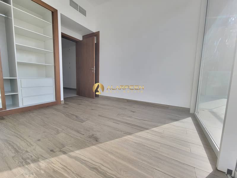 Spacious | Fully Fitted Kitchen | Park View