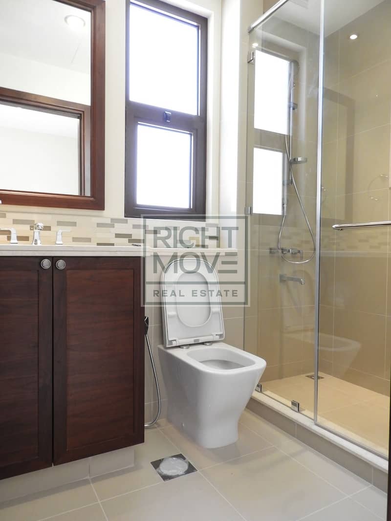 Lila Villa – Spacious Family Home for Rent - Image 12