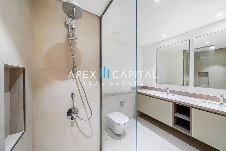 Spacious | Direct on the Park | Kitchen Equipped - Image 20