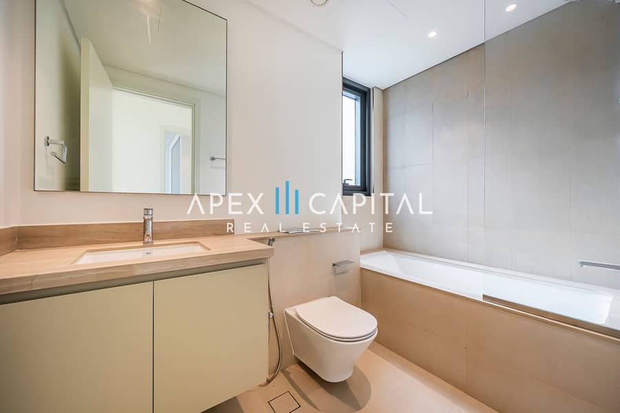 Spacious | Direct on the Park | Kitchen Equipped - Image 21