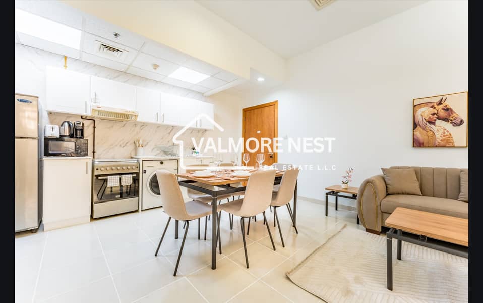Premium furnished unit with study room I Investor deal I Best price - Image 10
