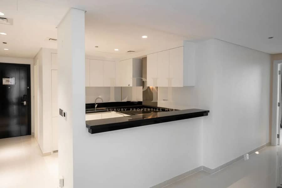 Spacious | Premium Amenities | Furnished - Image 6