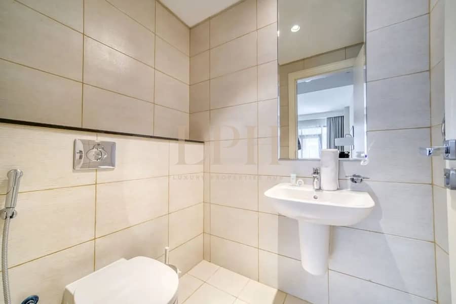 Spacious | Premium Amenities | Furnished - Image 9