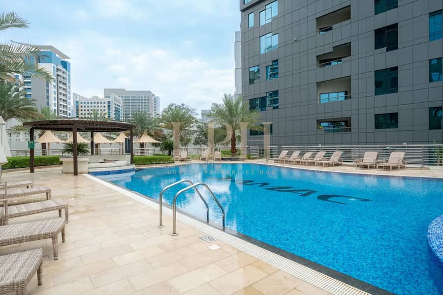Spacious | Premium Amenities | Furnished - Image 15