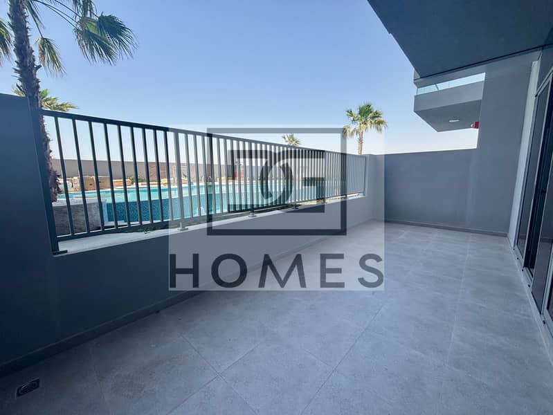 LARGE TERRACE | NO COMMISSION | BRAND NEW - Image 11