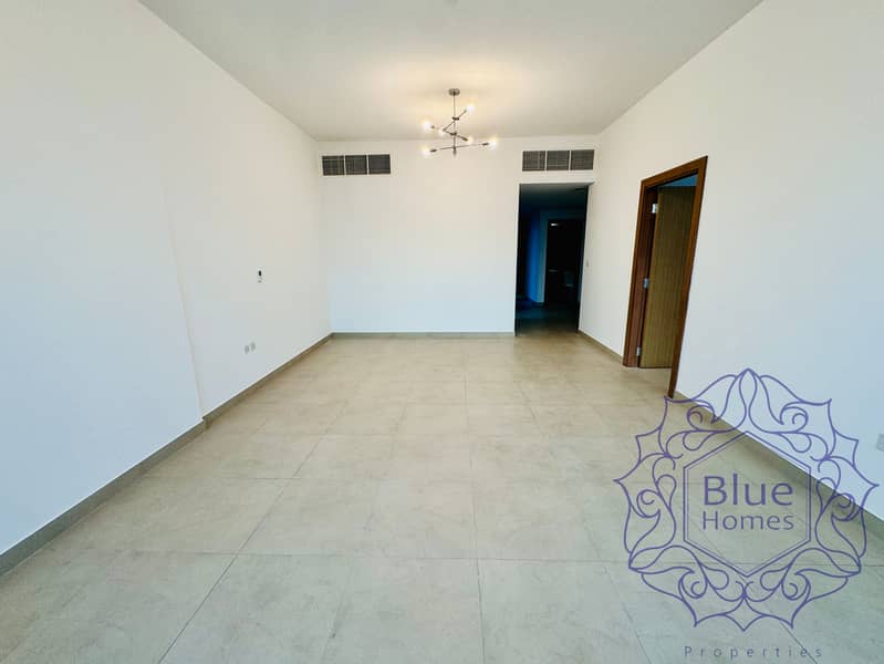 Burj khalifa View • Lavish 3BHK + Store room • Kids play area •Gym Pool