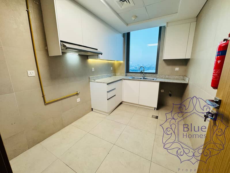 Burj khalifa View • Lavish 3BHK + Store room • Kids play area •Gym Pool - Image 10
