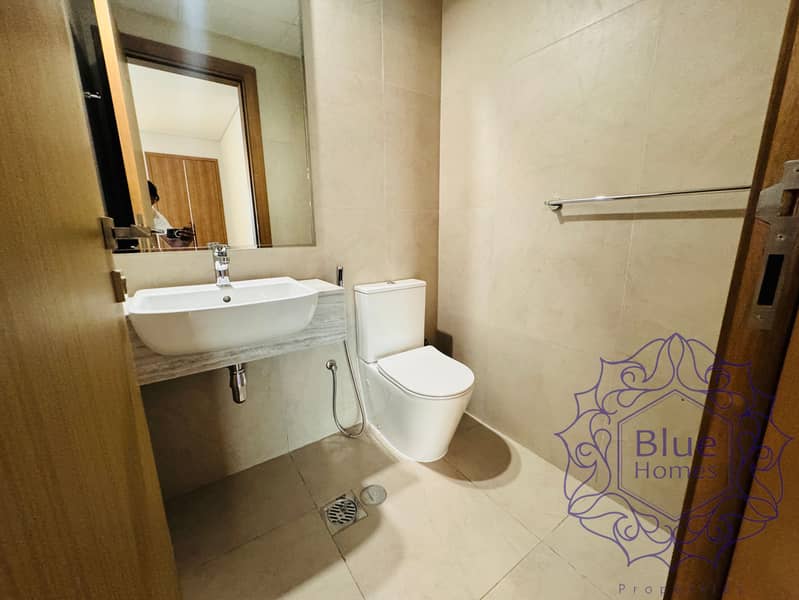 Burj khalifa View • Lavish 3BHK + Store room • Kids play area •Gym Pool - Image 12