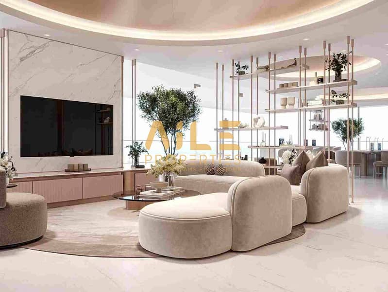 Boulevard Views & Premium Amenities