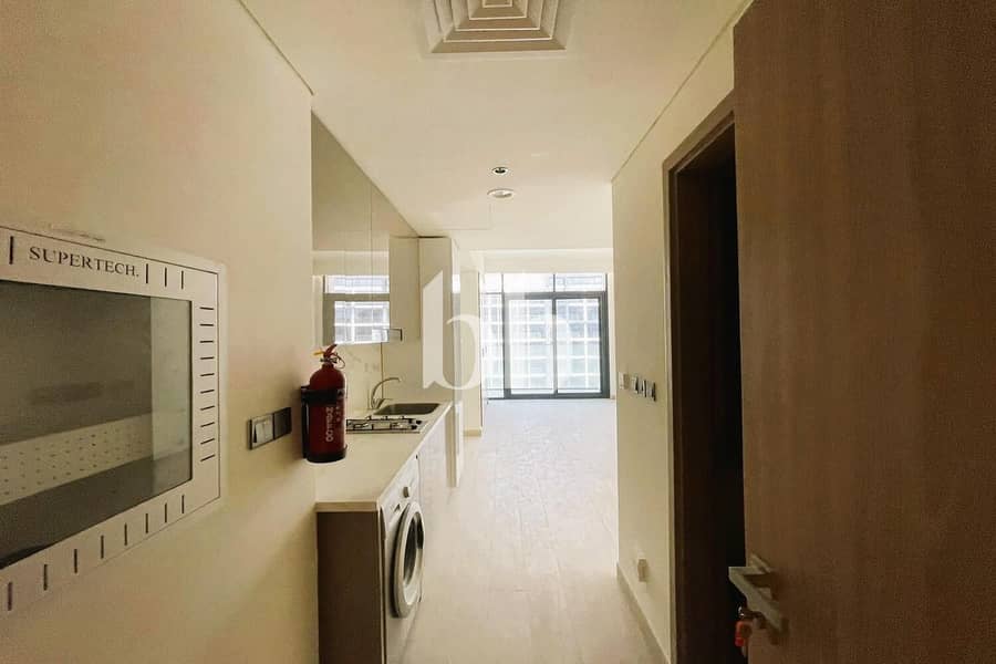 VOT | Unfurnished | Genuine Listing | Call Now - Image 9