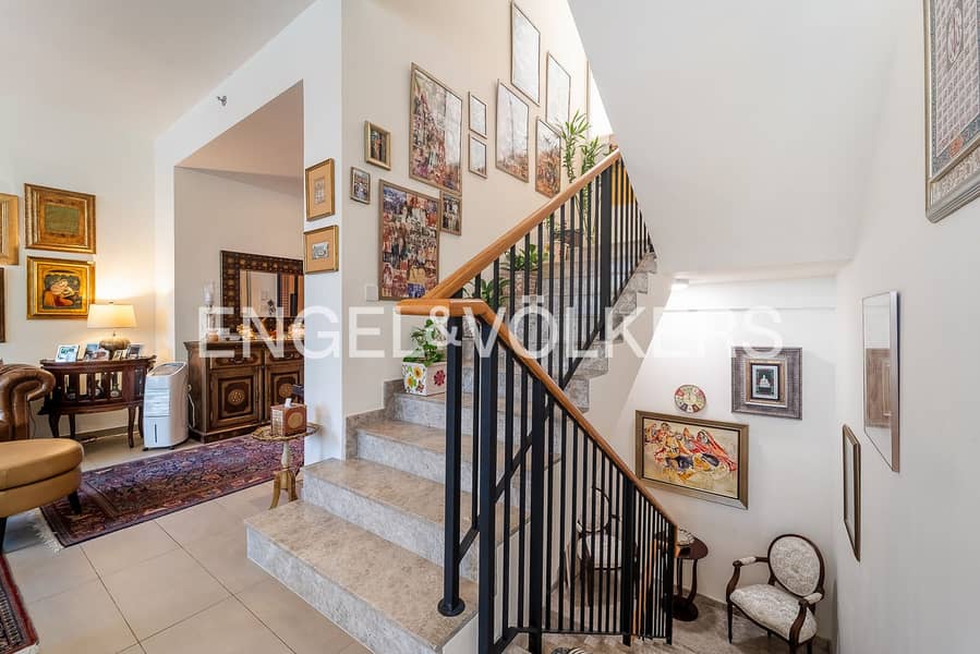 Priced To Sell | Upgraded | Expertly Landscaped - Image 7