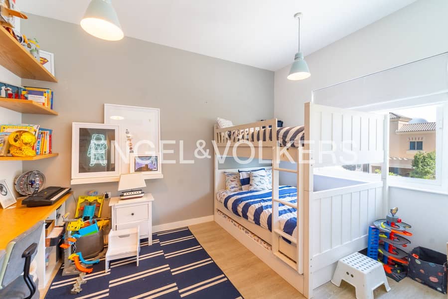 Fully Renovated | Corner Villa | Extended - Image 17