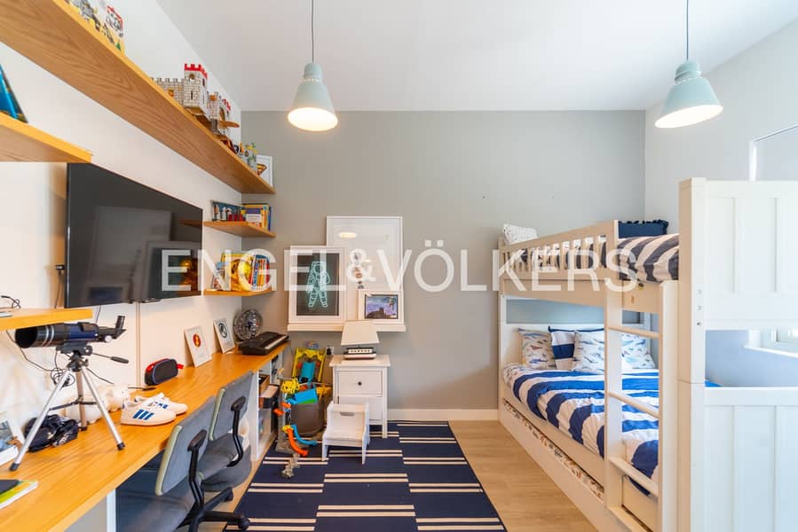 Fully Renovated | Corner Villa | Extended - Image 18