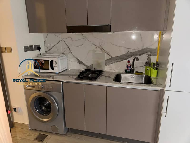 VACANT | FURNISHED STUDIO | CHILLER FREE