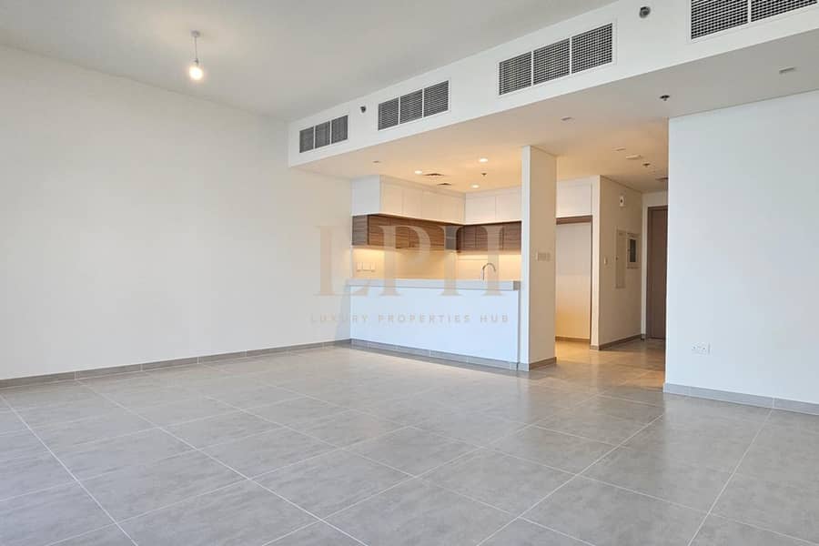 Spacious | Creek View | Private Balcony