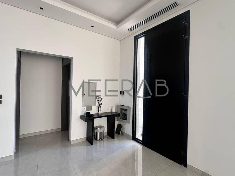 | GRACEFUL VILLA | SPACIOUS WITH GUEST ANNEX |