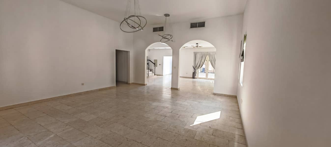 Amazing ready to move villa 5 Bedroom + Maid / Huge plot / Private Swimming pool