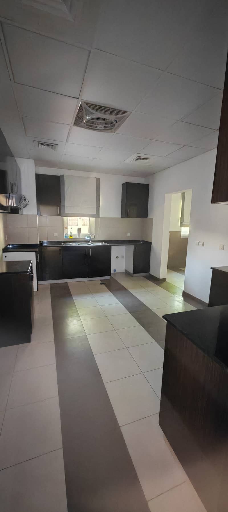 Amazing ready to move villa 5 Bedroom + Maid / Huge plot / Private Swimming pool - Image 9