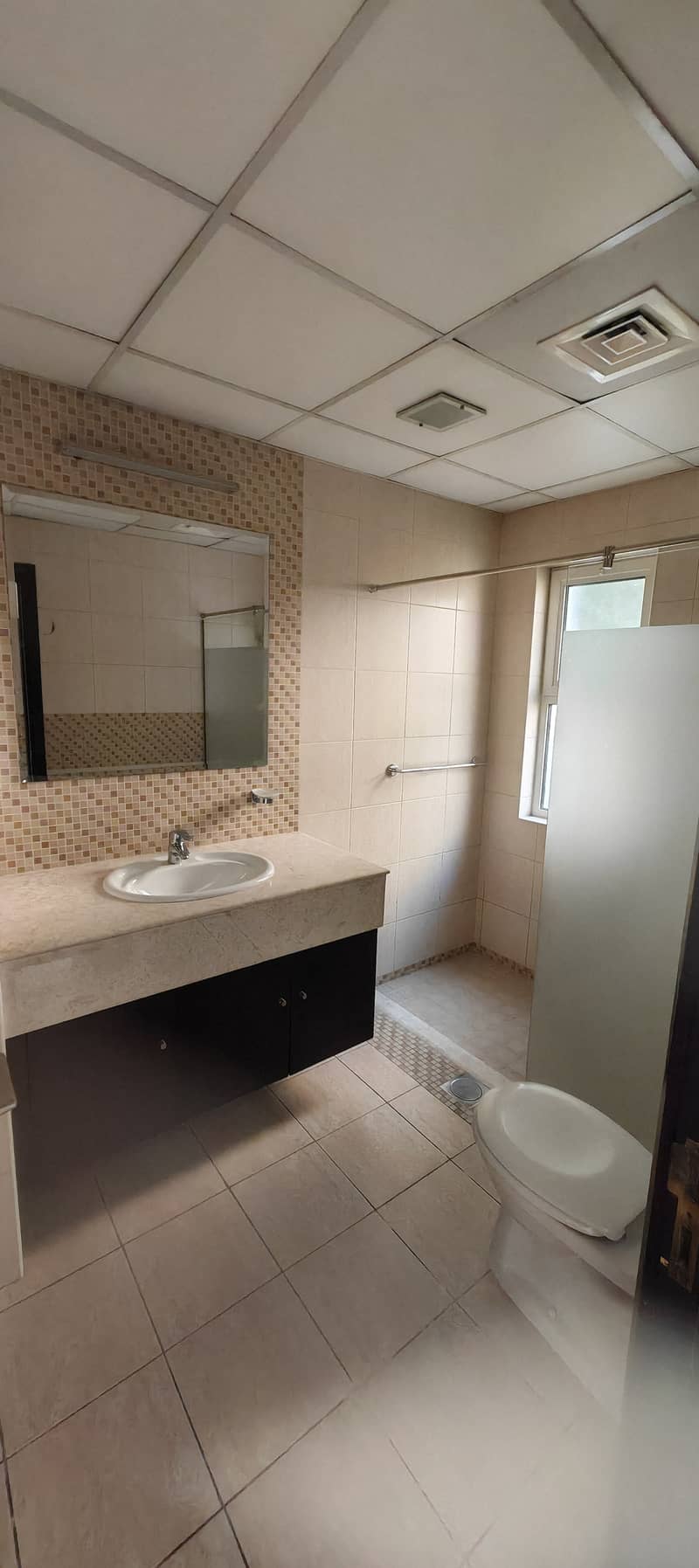 Amazing ready to move villa 5 Bedroom + Maid / Huge plot / Private Swimming pool - Image 16