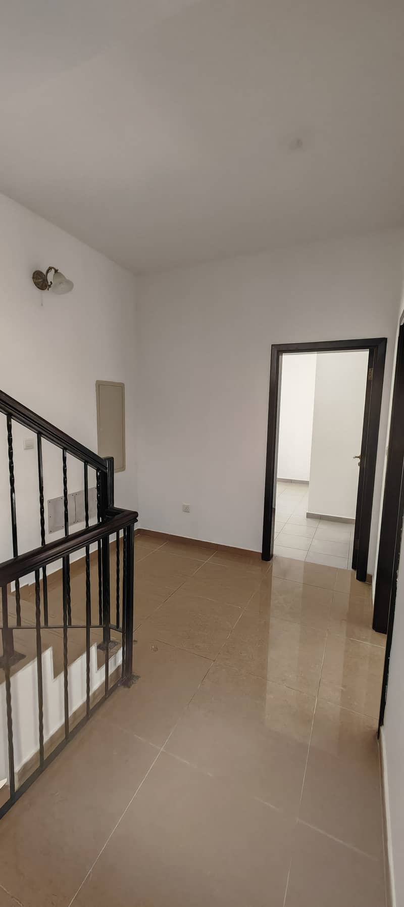 Amazing ready to move villa 5 Bedroom + Maid / Huge plot / Private Swimming pool - Image 25