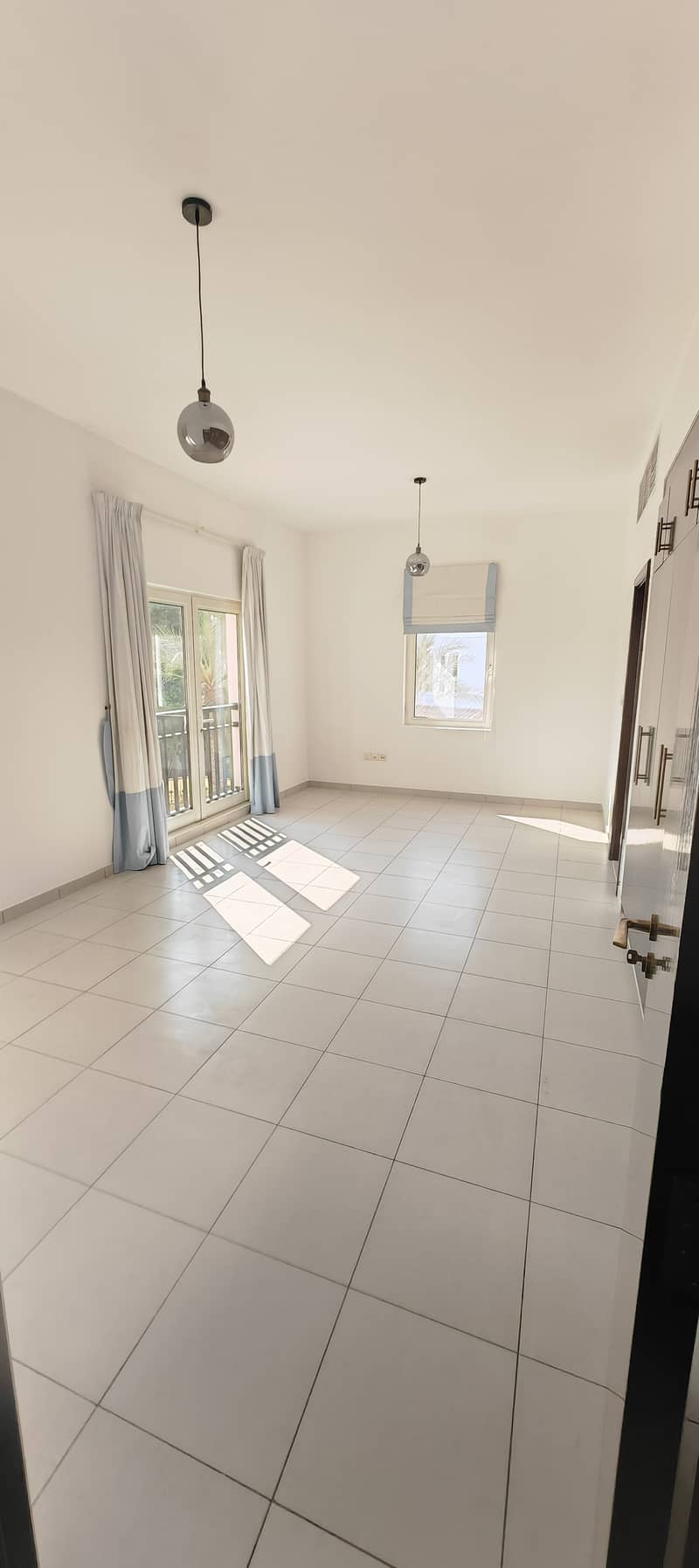 Amazing ready to move villa 5 Bedroom + Maid / Huge plot / Private Swimming pool - Image 26