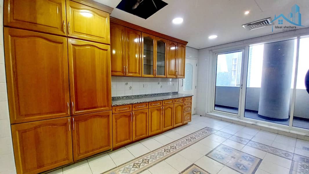 SPECIOUS 4BHK || CHILLER+WATER FREE BUILDING || - Image 8