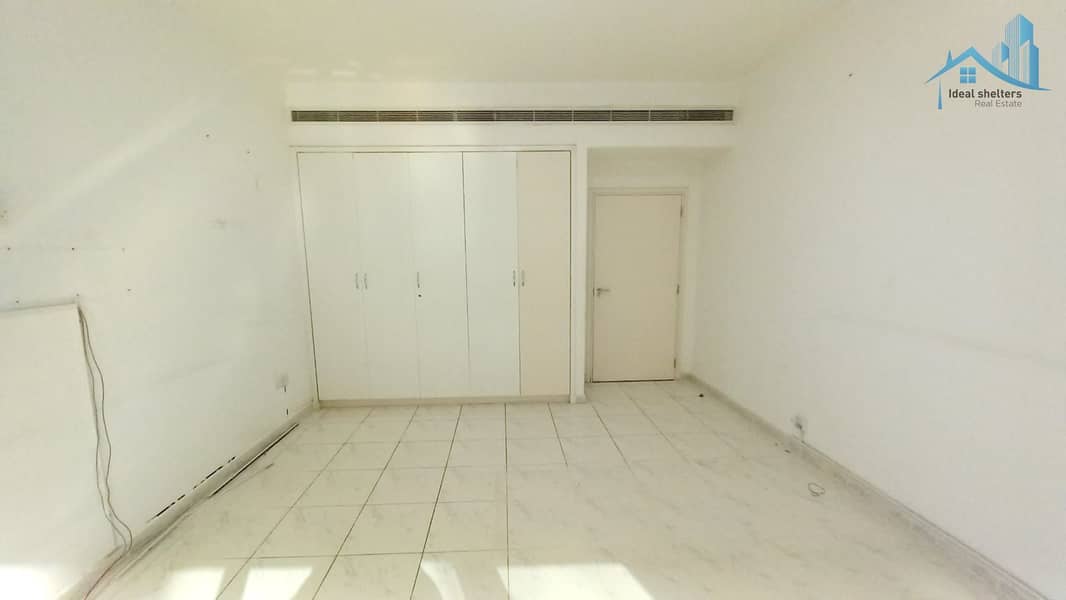 SPECIOUS 4BHK || CHILLER+WATER FREE BUILDING || - Image 21