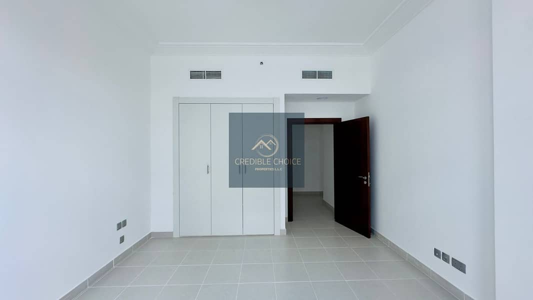 Near Metro and Malls | Spacious 3BHK | Family Building