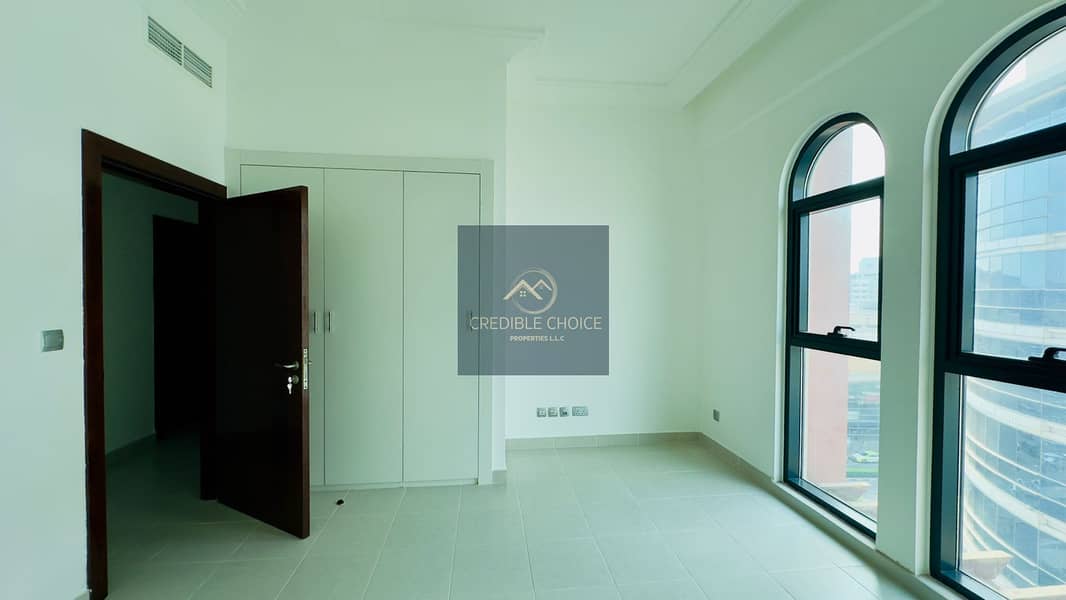 Near Metro and Malls | Spacious 3BHK | Family Building - Image 7