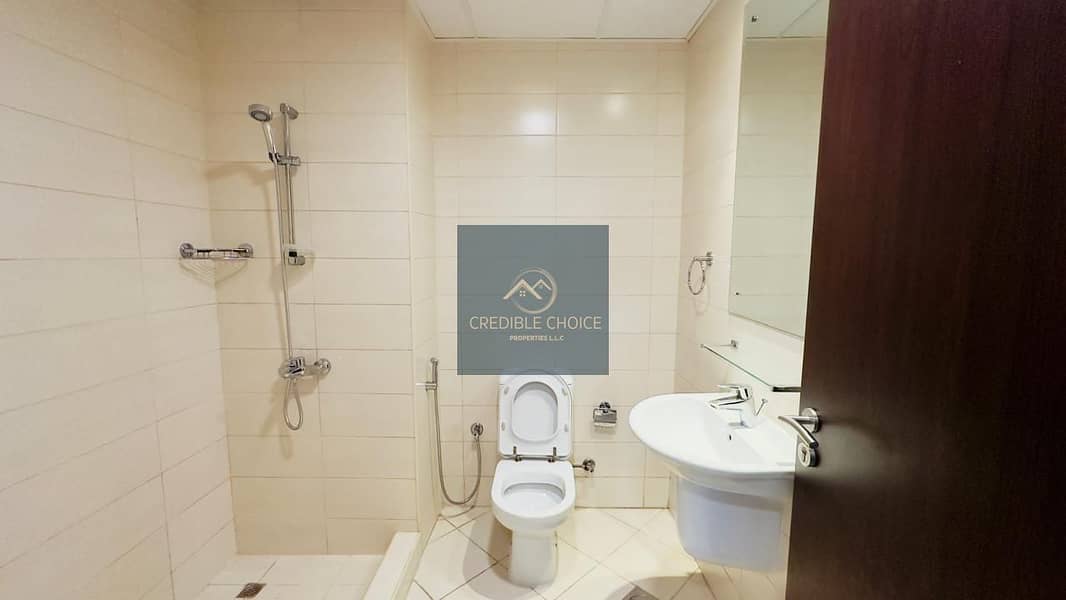 Huge Space 1BHK | Near Metro and Malls | Family Building